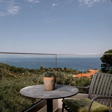 Cossoro Ena In Zakynthos Xirokásztelo