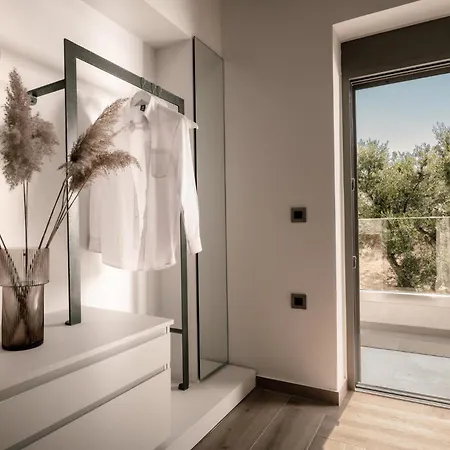 Cossoro Ena In Zakynthos * Xirokásztelo