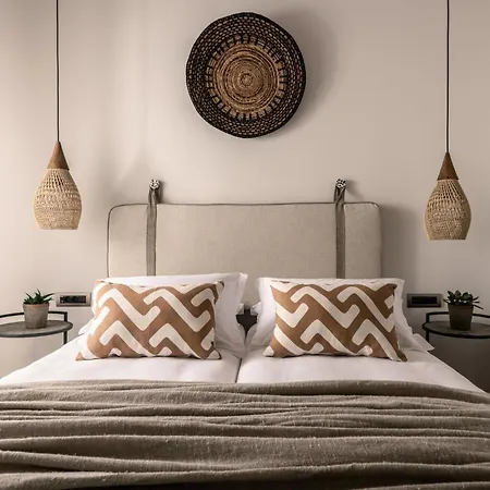 Cossoro Ena In Zakynthos Xirokástellon